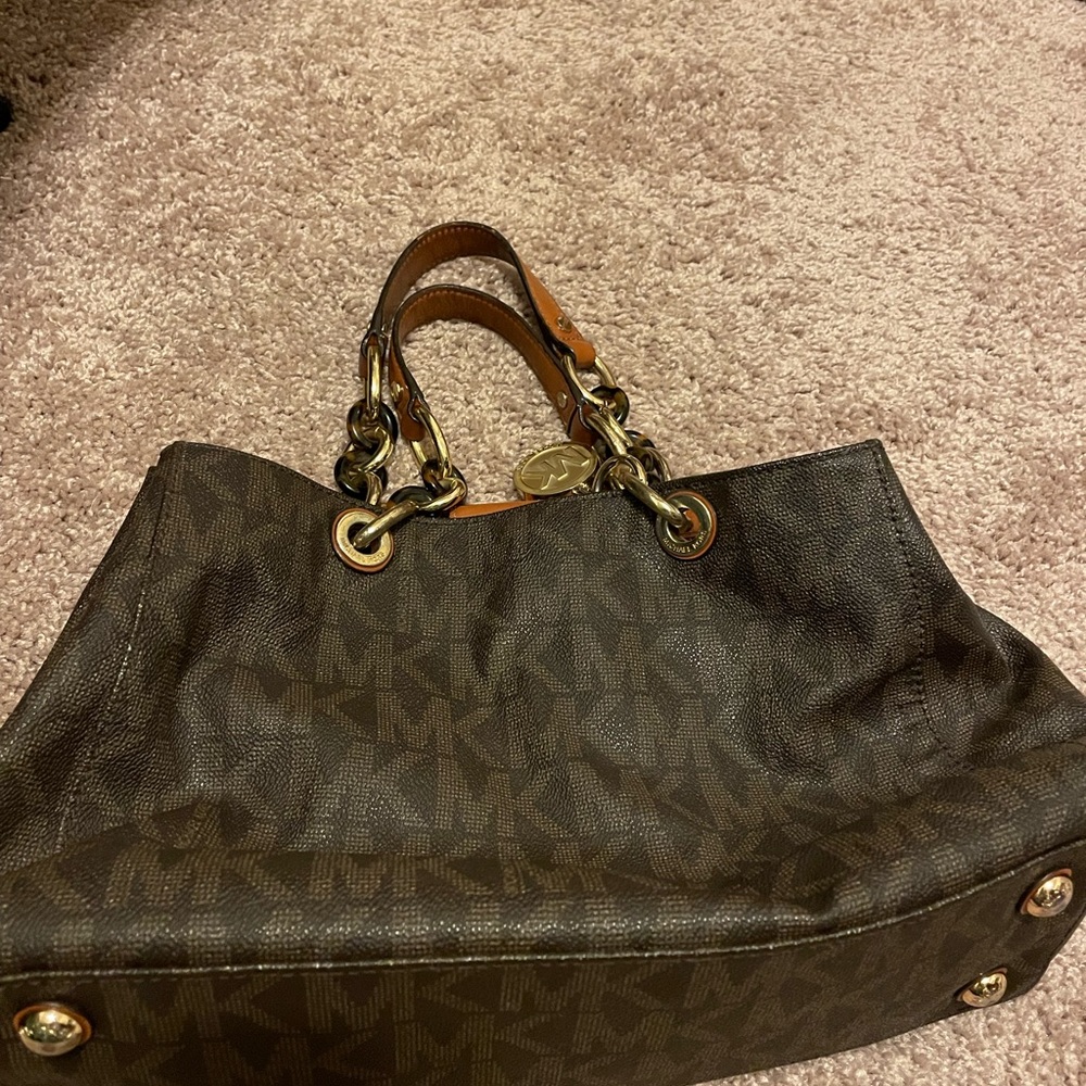 Michael Kors purse
